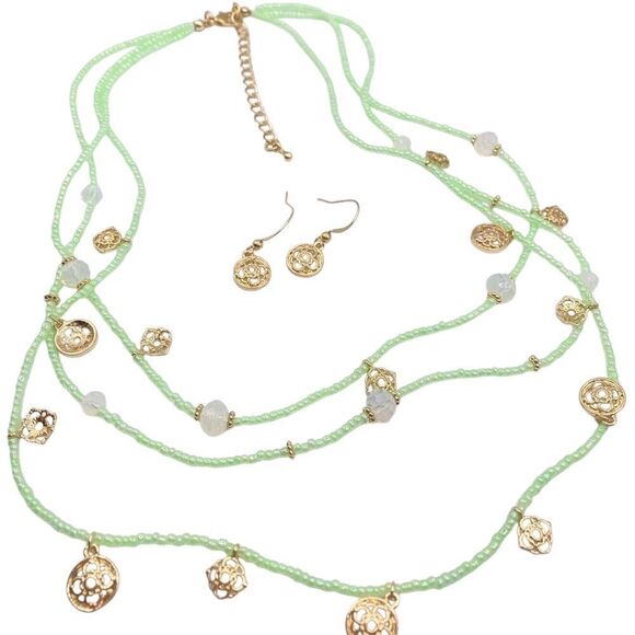 Women’s Light Green Seed Bead Necklace Earring set - Picture 1 of 5